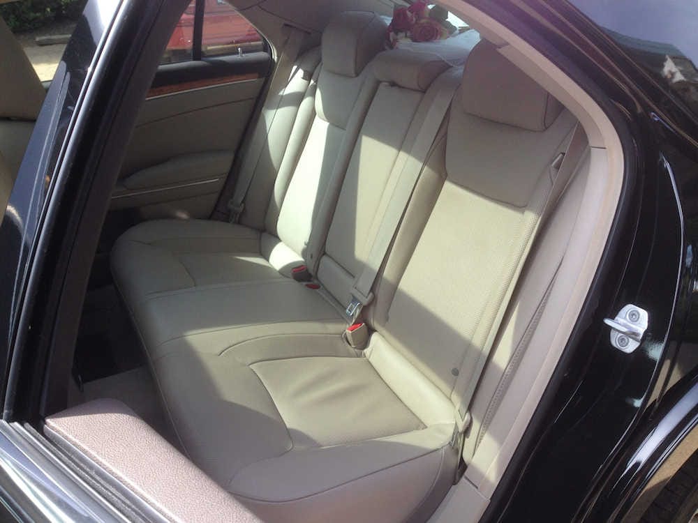 Mornington Black Chrysler Wedding Car Hire 2 Mornington Black Chrysler Wedding Car Hire 2