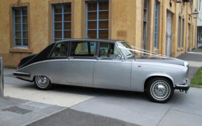 Nothing Beats a Classic Car Hire for a Wedding